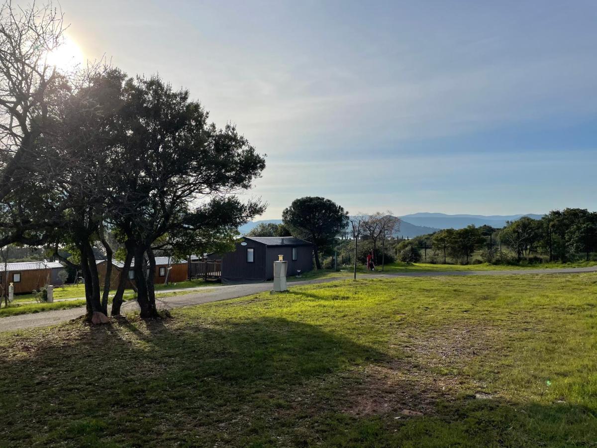 Bungalow Les Ruffes Du Salagou Clermont-lʼHérault Екстериор снимка