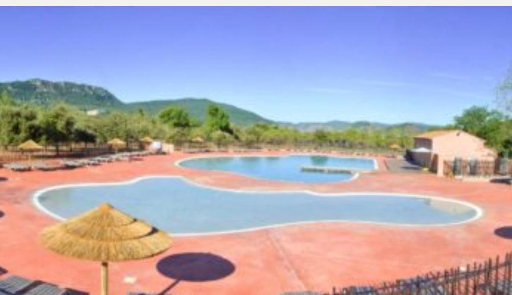 Bungalow Les Ruffes Du Salagou Clermont-lʼHérault Екстериор снимка